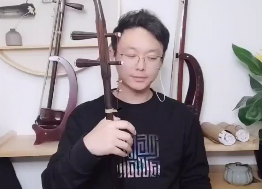 二胡演奏